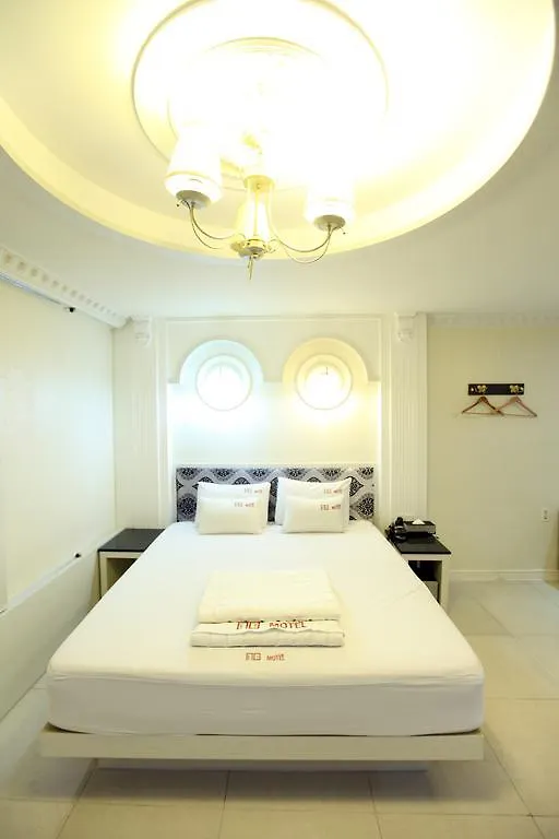 בוסאן The Design Motel